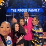 Kyla Pratt Instagram - Tune in TONIGHT! 8/7c @familyfeud Swipe for my & my @theproudfamily @alisareyes @moonfrye @pjaiparker @epfarq19 @brucealmighteee @keke @iamsteveharveytv