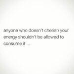 Kyla Pratt Instagram - 🤷🏽‍♀️❤️💋
