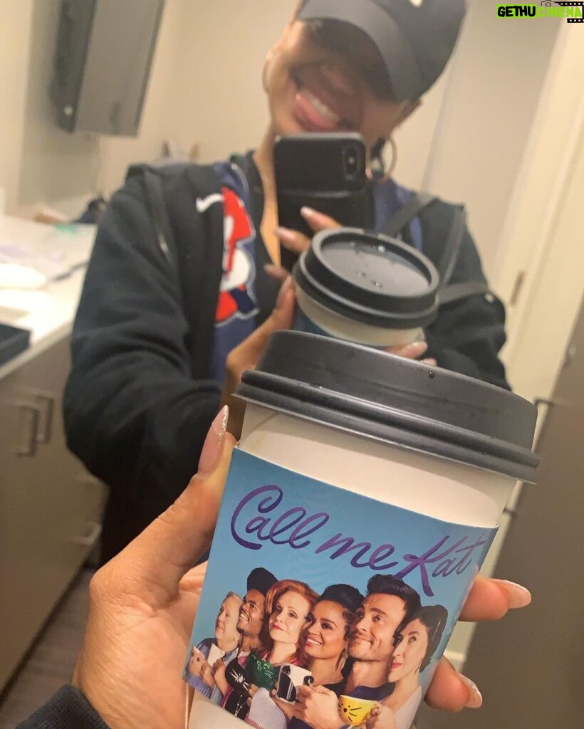 Kyla Pratt Instagram - Too cute to just keep on my story. My Morning Tea was everything today. ☺️ @callmekatfox on @foxtv right now @9/8c 🤪 & on @hulu
