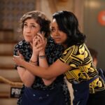 Kyla Pratt Instagram - Never a dull moment with Kat @missmayim 😂🤪😻 All New Episode tonight 9/8c on @foxtv #CallMeKat