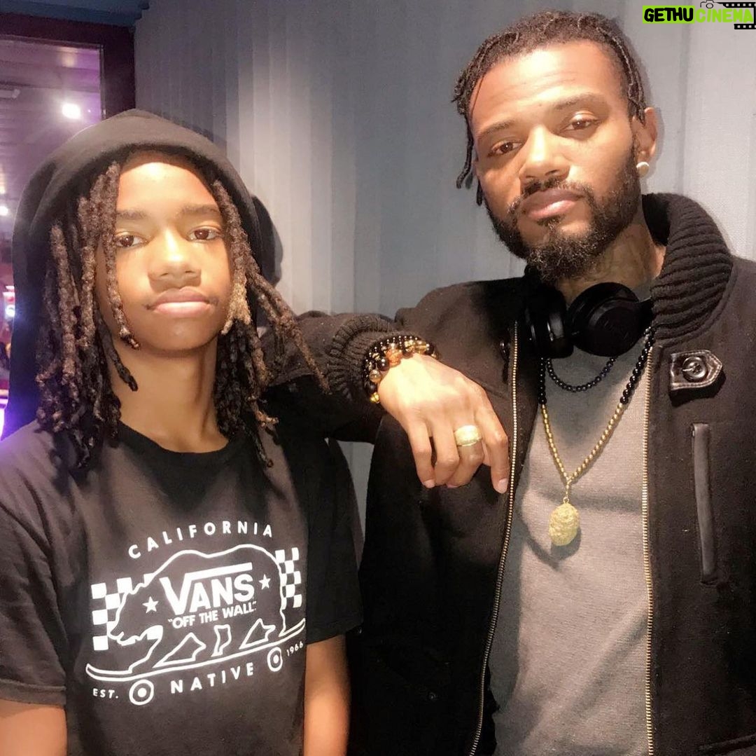 Kyla Pratt Instagram - Beyond Grateful for the Man & Father you are. #Blessed #Myloves #KirkpatrickCamp #Udabest #HappyFathersDay @iamcompton ☺️💙