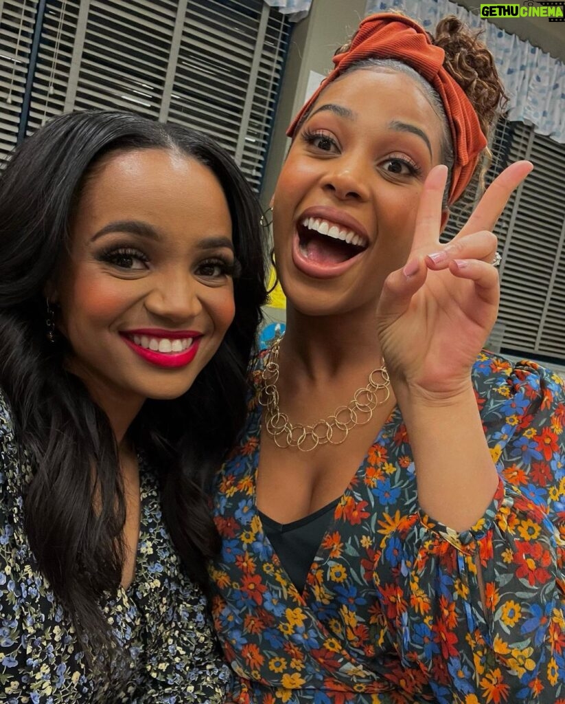 Kyla Pratt Instagram - Waddup I’m three….. My episode of @ablackladysketchshow is now streaming on @hbomax @hbo @robinthede thank you for letting me come play with y’all!!! ❤️ #ABLSS
