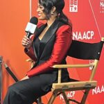 Kyla Pratt Instagram - One more time for this suit 🌹 And my date ☺️ Ma 💋 @naacpimageawards nominee luncheon ❤️🖤 Hair @a1hair_ Make up @makeupbykweli Styled by @v.msmith Suit @cristallini_official Jewelry @sterlingforever Www.naacpimageawards.net Go Vote Now 😜
