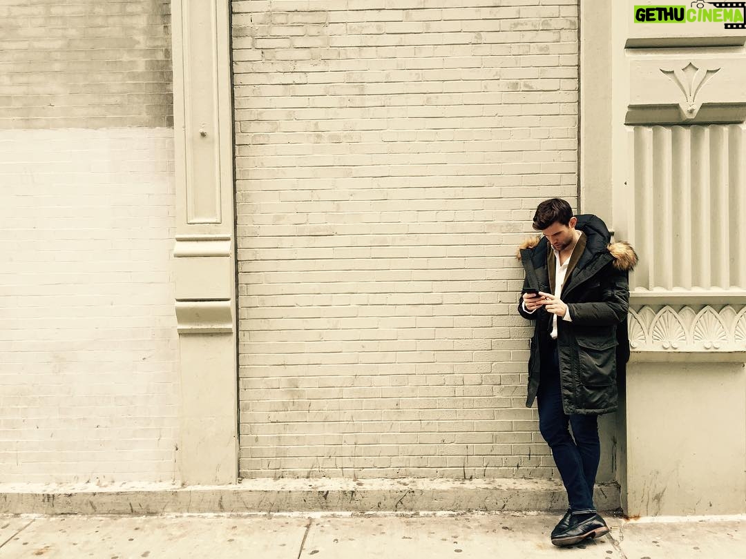 Kyle Dean Massey Instagram - Making my mind up in Chelsea. Photo: @taylorfrey Telegraphe Café