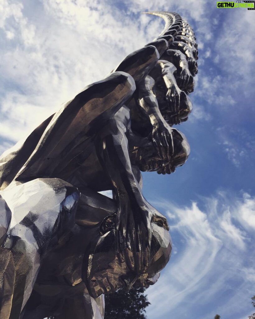 Kyle Dean Massey Instagram - Amazing. NOMA's Besthoff Sculpture Garden