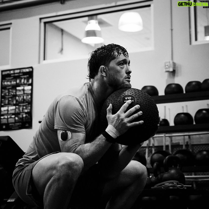 Kyle Greenwood Instagram - I’ve always loved pushing my physical limits in and outside of the ring. Having the @eversensecgm to track my blood sugar in real time allows me to fearlessly pursue my goal of being the best version of myself and live beyond the type 1 stigma. @beyondtype1 @contour_ascensia @wwenxt 📸 @andreakellawayphotography