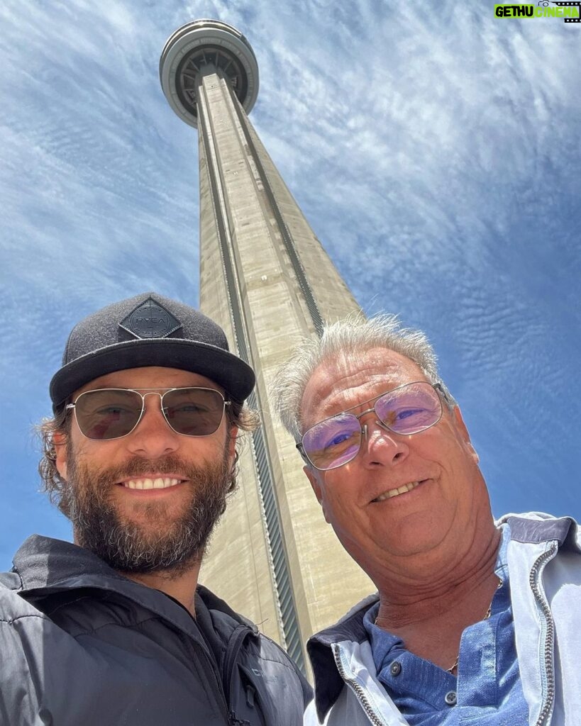 Kyle Schmid Instagram - I love this city and all the beautiful things that come with it. Thank you all for this fantastic trip and all the damn good memories. ❤️ Toronto, Ontario