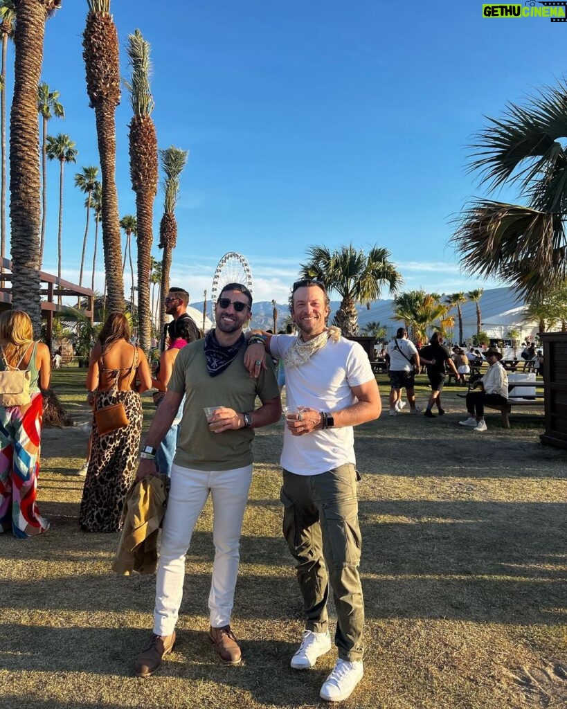 Kyle Schmid Instagram - Fantastic music with amazing friends and loving every minute of it. Coachella Music Festival