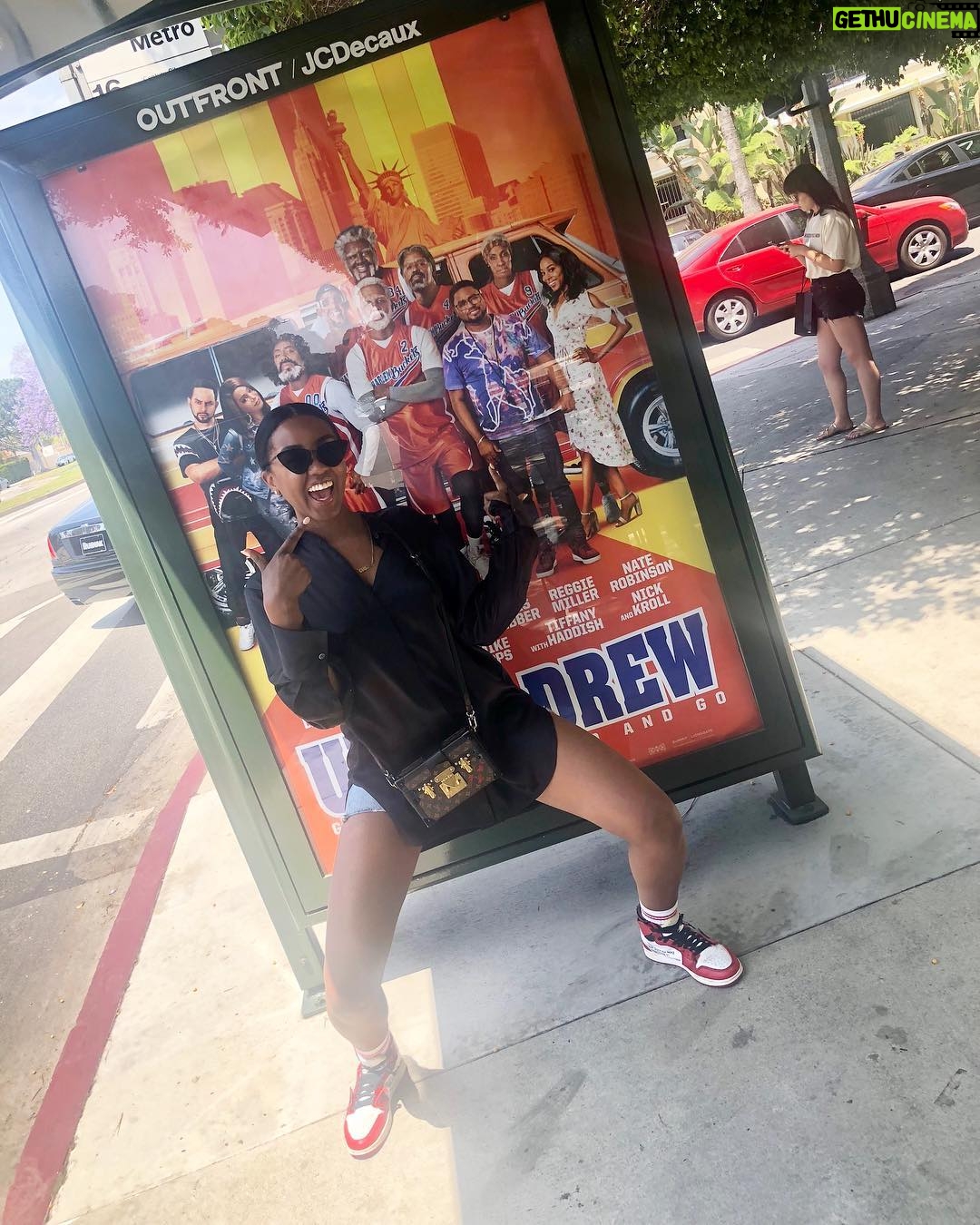Kyrie Irving Instagram - My twin @asialove lol I love you! This is a dream come true!