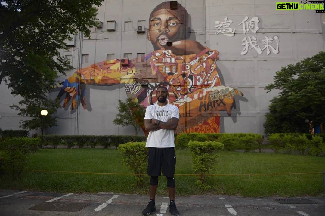 Kyrie Irving Instagram - Taipei, Taiwan @nikebasketball grateful to be here!!