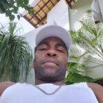 Lázaro Ramos Instagram - Photodump da semana com curiosidade em cada uma. Quero ver vc achar. Rsrsrsrs