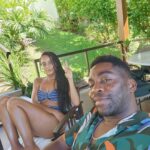 Lázaro Ramos Instagram - Biscoitando no verão - Parte3. Eu e meu mozinho cheios de cores, sorrisos e beleza.😜