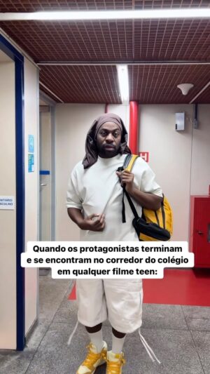 Lázaro Ramos Instagram - Voltando a brincar. 🤪
Feat com @diegocruz_ e seus pedaços de cliches de filmes. Diego rocks.
