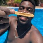 Lázaro Ramos Instagram – Momentos de alegria.

Escolha um e leve com você. 

E sim, biscoitando no verão- Parte 2.😉