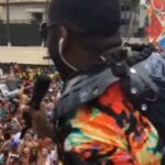 Lázaro Ramos Instagram - Começou minha gente! Amo Carnaval! No Ghandy, em cima do trio cantando ( Não tem emocão igual), na pipoca, mascarado ou sem fantasia. O negócio é curtir. Aproveitem esses dias, divirtam- se e se cuidem. Boa folia pra vocês. #tbt