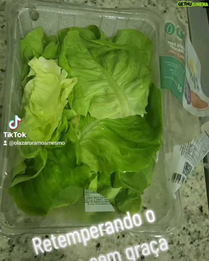Lázaro Ramos Instagram - Photodump da semana com curiosidade em cada uma. Quero ver vc achar. Rsrsrsrs