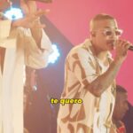Léo Santana Instagram - 📝+1 caneta do GG dessa vez com meu produto @renanzinhocbx @cbxsambaclub 😮‍💨❤️ Disponível em todos aplicativos de música!! #leosantana #anotherone #cbxsambaclub Brazil