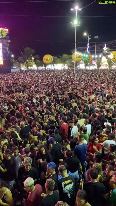 Léo Santana Instagram - A pergunta é: TEM CORAGEM? 😮💨🔥 Imagina esse #golzinhovermelho no carnaval🚘 #leosantana #nattan Maceió-Alagoas/ Nordeste Do Brasil