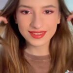 Lévanah Solomon Instagram – Idée de makeup pour la Saint-Valentin 💗
#valentinesday #makeup #ideas #makeuptutorial #tutorial #makeuplook #makeupideas