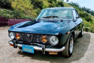 Lachlan Patterson Instagram - Love this little thing.  Just wish it fit me better. #alfagtv2000 #alfaholics #alfaromeo #gtv2000 #gtv2000bertone #gtv #alfagtv #alfa 📸@mattmisiscostudios