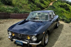 Lachlan Patterson Instagram - Love this little thing.  Just wish it fit me better. #alfagtv2000 #alfaholics #alfaromeo #gtv2000 #gtv2000bertone #gtv #alfagtv #alfa 📸@mattmisiscostudios