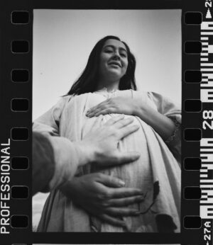Lado Kvataniya Instagram - Моя любимая дочь, 
пишет тебе папа. 

Я не хочу возлагать на тебя ответственность за спасение мира, но могу сказать точно, что ты уже сделала многое - спасла нас. Мы тебя очень любим. 

Ждём тебя!
Твои мама и папа. 

My beloved daughter, 
this is your dad's writing. 

I don't want to hold you responsible for saving the world, but you have already made a lot - you saved us. We love you so much. 

We're waiting for you!
Your mom and dad.

სიყვარული | Любовь | Кохання