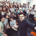 Lado Kvataniya Instagram - @mediapolis_tyumen, спасибо Вам за приглашение на фестиваль! Я помню, что многие ребята спрашивали про специализированные книги о кино. К сожалению, не существует точных формул, которые бы гарантировали результат. Воспринимайте данный список книг, как источник вдохновения: Г. Товстоногов “Зеркало сцены”, А. Долин «Герман. Интервью. Эссе. Сценарий», К. Станиславский “Этика”, С. Люмет «Как делается кино?», Р. Макки «История на миллион долларов», И. Бергман «Рабочие тетради», Ф. Феллинии/Ч. Шарлотта «Я вспоминаю», Ларс фон Триер: интервью. Беседы со Стигом Бьоркманом • Если у вас свои авторы-вдохновители, то добавляйте их в комментарии • Обнял! #снятьза72 #снятьза72часа Тюмень