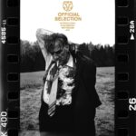 Lado Kvataniya Instagram - «Казнь» в конкурсной программе Роттердамского фестиваля • IFFR 2022 • @iffr ⠀ ⠀ Поделюсь с вами небольшой рецензией на фильм: ⠀ ⠀ «Подобно Фрицу Лангу, Дэвиду Финчеру или Пон Чжун Хо, режиссер Ладо Кватания дебютирует с фильмом о противостоянии следователя и серийного убийцы. “Казнь” - впечатляюще стилизованная, мрачная, захватывающая история, построенная вокруг идентичности Советской эпохи периода конца 80-х годов. Когда коммунистическая власть в Советском Союзе сменилась Гласностью, Запад в том числе узнал о (неудивительном) факте, что и в России есть серийные убийцы. ⠀ На основе материалов этого и множества подобных расследований Кватания вместе с соавтором сценария Ольгой Городецкой создали иммерсивную психологическую головоломку. Чтобы максимально раскрыть мотивы действий главных героев, повествование ведётся нелинейно, вместе с ними мы то и дело перемещаемся из настоящего в прошлое время и наоборот. ⠀ ⠀ “Казнь” начинается с событий 1990 года, когда старший следователь Исса Давыдов празднует своё повышение по службе, но праздник прерывает телефонный звонок. Иссе сообщают о новом преступлении, детали которого в точности совпадают с почерком серийного убийцы, которого Исса поймал несколько лет назад...» ⠀ ⠀ Поздравляю нашу команду! ⠀ ⠀ #казнь Russia