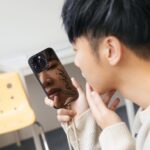 Lai Instagram - 身為 CASETiFY 的愛用者 有好料的 一定要趕快跟你們講～ 平常去店面就知道 一定是大排長龍🤣 11/10 (五) 晚上 11:00 我和 @qiufengze 將在 @casetify_taiwan 直播雙11 全年最大檔優惠 完全不用排隊！ 除了現正 3 件 7 折優惠外 偷偷跟你們說 絕對有神秘小禮物&直播限定折扣喔！！！！ 保證今年最殺折扣，絕不失望 👉追蹤 @casetify_taiwan 才能第一時間收到直播通知！ 搶先分享個人小推薦 MagSafe 兼容強悍防摔立架手機殼 有我最愛的新功能 「立架」創新設計 再也不用怕 忘記帶手機架出門 一個人就可以拍照 躺著就可以追劇 你說好不好用！！！ 和我一樣喜歡照鏡子的你 怎麼可以少了鏡面手機殼！！！ 走到哪照到哪 再搭配一款織繩背帶 解放雙手之餘還能展現自我風格❤️‍🔥 千萬不能錯過欸！我來告訴你🫵怎麼買最划算 搭配我愛用的手機殼和電子配件，一起帶走！！ #CASETiFY #CASETiFYTW #雙11