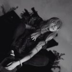 Lai Instagram - 《 咒術迴戰 真人》 無為轉變 剛畫完妝 就找個廢墟記錄一下 已經不知道還可以扮什麼了😂 但還是想要大喊一下 竟然這麼少人知道這個角色！！！！ 📷 ： @zyy_k48 💄 ： @arielinfxmakeup #咒術迴戰 #真人 #cos #萬聖節