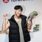 Lai Instagram - 其實當你年齡越加成熟的時候 就會開始想要尋找一個讓自己身心健康的方式 年輕的時候 凡事都是先衝就對了 愛拼才會贏 往往都是要等到病倒 或是承受不住壓力 才會去正視到身心健康的問題 像我自己30歲過後 漸漸開始會去接觸身心療癒的事情 例如： 冥想 頌缽 Zumba 等等 讓自己可以放鬆的事情 我現在自己習慣每天早上起床後 坐在床上 靜下心來 什麼都不要想 感受自己的呼吸 迎接放鬆的一天 這次lululemon舉辦了一個非常棒的活動 就是希望每個人都可以重視自己身心的健康 10/21 跟 10/22 在台北 101 舉辦免費沉浸式體驗 大家週末可以去體驗看看唷 一起來找尋屬於自己的身心幸福 @lululemontw #findyourwellbeing