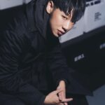Lai Instagram - 每年的台北時裝周都給我很大的驚喜跟靈感 這次穿著 @oqliq 走 @tpe.fashionweek 的紅毯 可以是紅毯三帥了吧😂😂 👔： @oqliq 👨： @tim7312 💄： @jasperwu2018 📷： @zyy_k48 💍： @fe3c_official #台北時裝周 #ss24