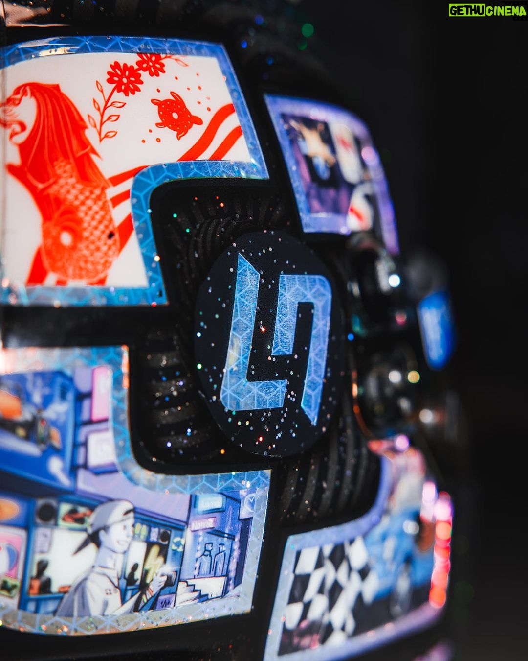 Lando Norris Instagram - Hang it in the Louvre @team_quadrant 💥