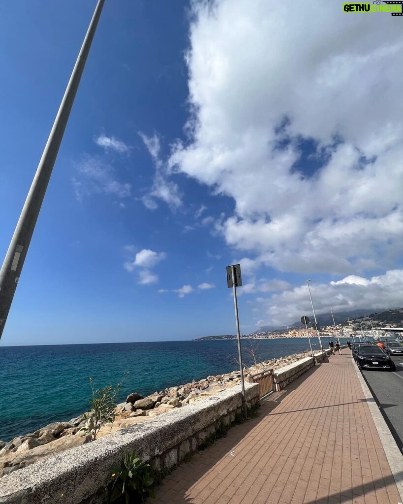 Lando Norris Instagram - Little spin 🚲 / @v__thierry Monte-Carlo, Monaco