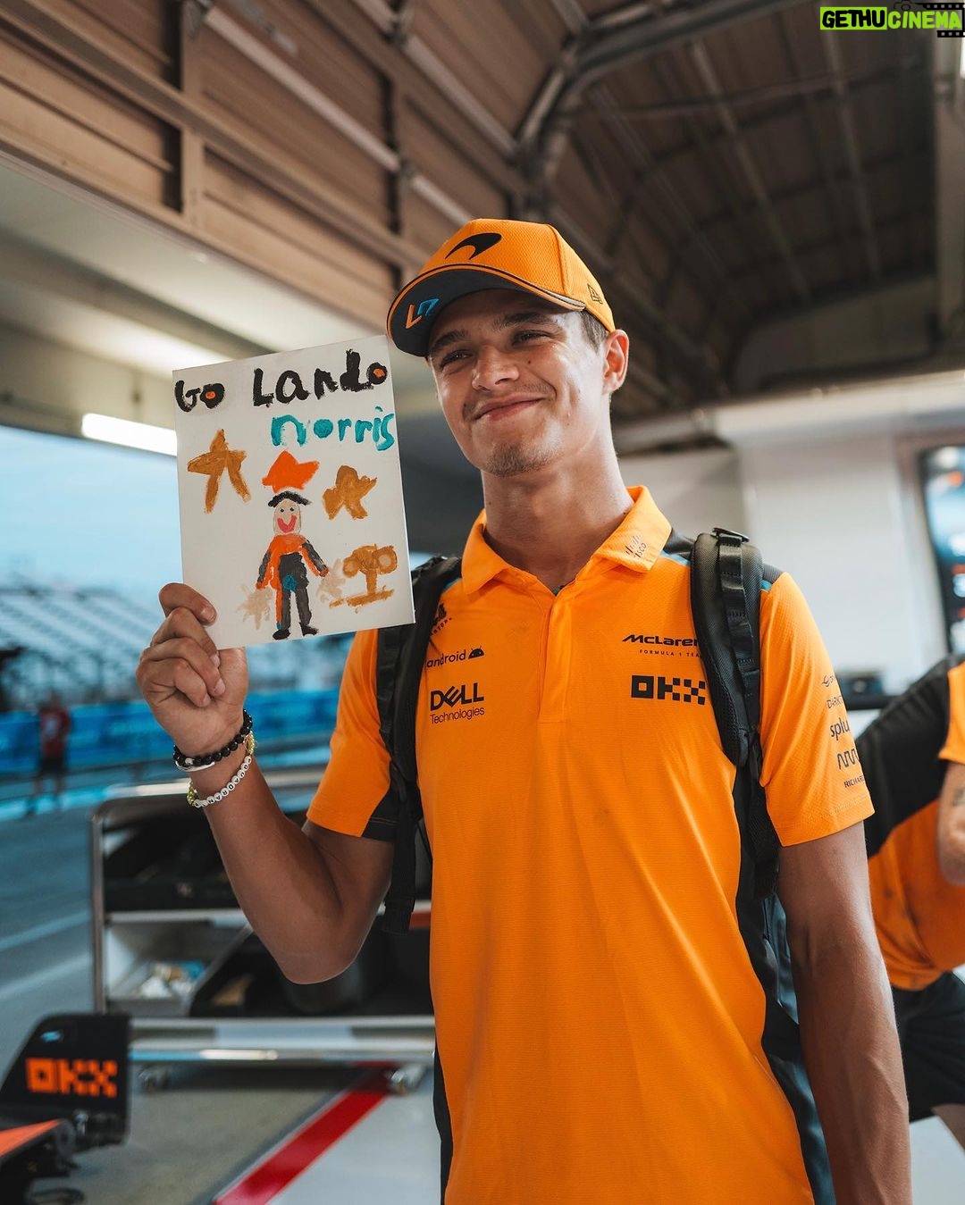 Lando Norris Instagram - Thursdays in Japan are my favourite kind of Thursdays 🐝 Suzuka International Circuit