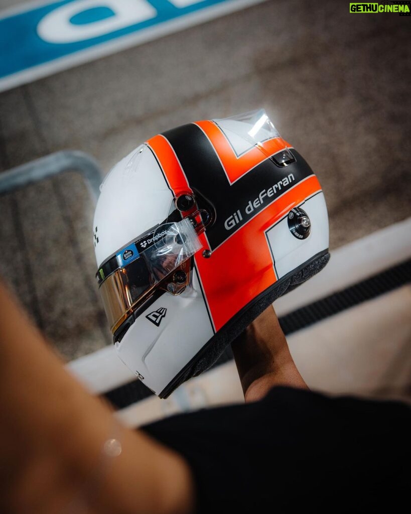 Lando Norris Instagram - We lost someone really special to us at the end of last year, he was a dear friend of mine and he’d been with me pretty much since I came into Formula 1. Someone who I not only had many laughs and great times with, but someone who helped me out on and off the track whenever I needed it. This is the design he won the Indy 500 with, and I’ll be wearing it today as my little way to say thank you for everything and to let him know we’re thinking of him and he’s still very much part of McLaren. I hope you like it. This one is for you Gil ❤️