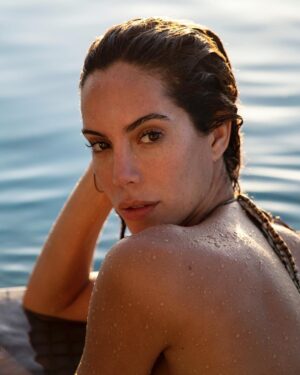Larissa Andrade Instagram - Bom dia #💖 Good morning  by @lellisribeiro #nomakeup #nophotoshop