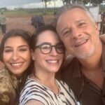 Larissa Bracher Instagram - Essa Brasília que tanto amo, nesse trabalho que também tanto amo- de coordenação de intimidade. Tudo em Brasília parece com Brasília. Rs #globo #coordenaçãodeintimidade #intimacycoordinator #serie #brasilia