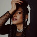 Larissa Luz Instagram - 🍃⚡️ 📸 @iude Stylist: @jumaiajumaia Make: @omarbergea