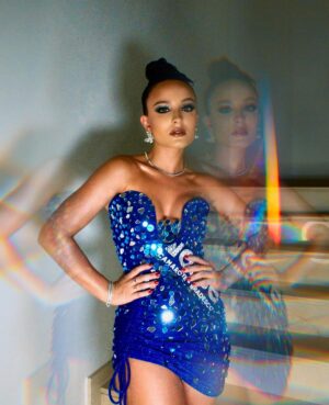 Larissa Manoela Instagram - FOLIA & ALEGRIA 
Carnaval 2024 💙