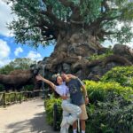 Larissa Manoela Instagram - The life is good 💚 @disneyworld.brasil Animal Kingdom, Disney World, FL