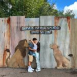 Larissa Manoela Instagram - The life is good 💚 @disneyworld.brasil Animal Kingdom, Disney World, FL