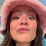 Larissa Manoela Instagram - selfie collection 🩵💜🩷🧡