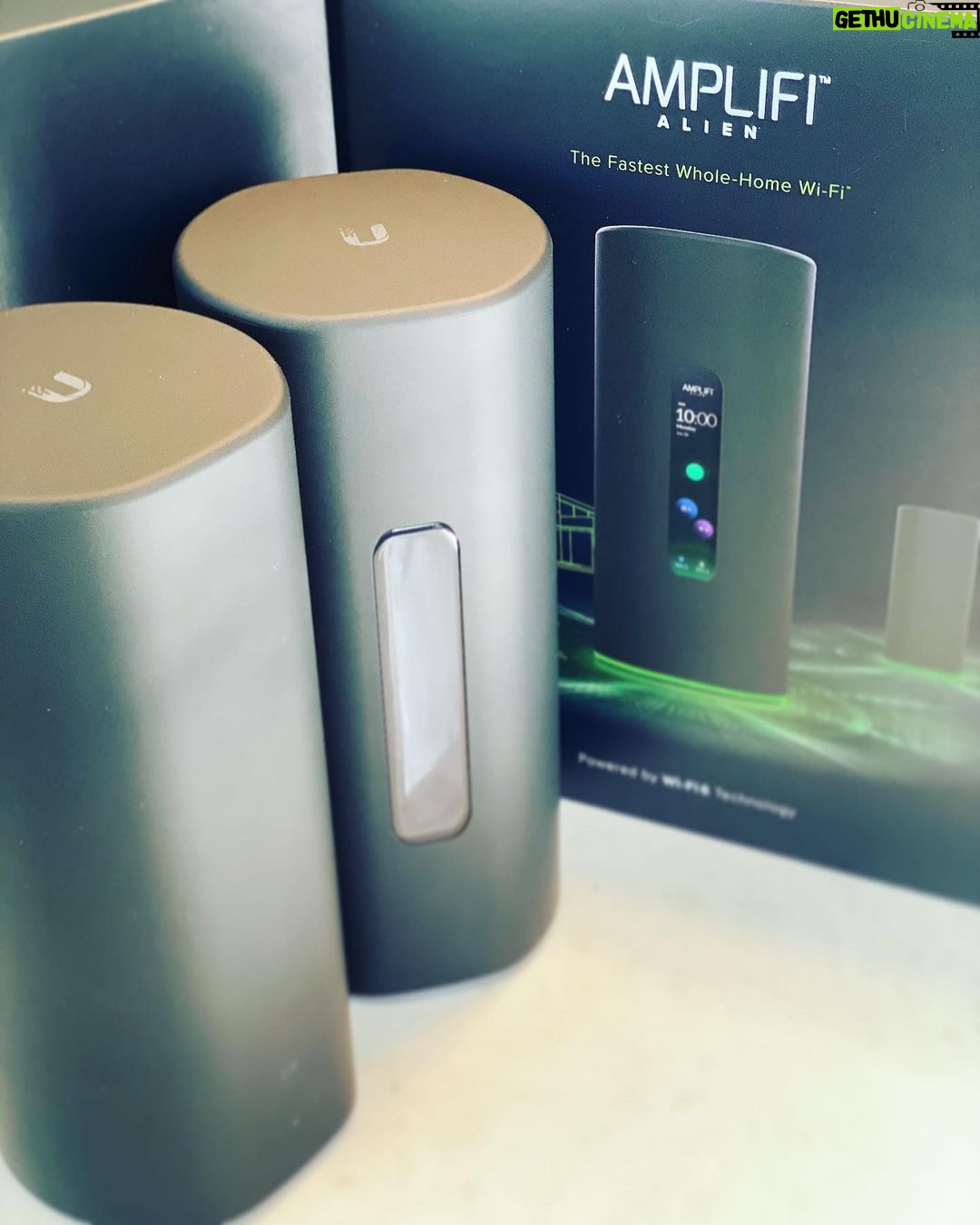 Larry Hryb Instagram - Testing out the Alien mesh system from @uieverywhere - WiFi 6 and more. Seattle, Washington