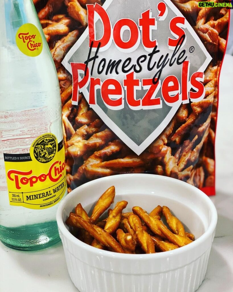 Larry Hryb Instagram - My current gaming snack combo - @topochicousa and @dotspretzels - an unbeatable duo. Big fan of both products. Give one or both a try. Kirkland, Washington