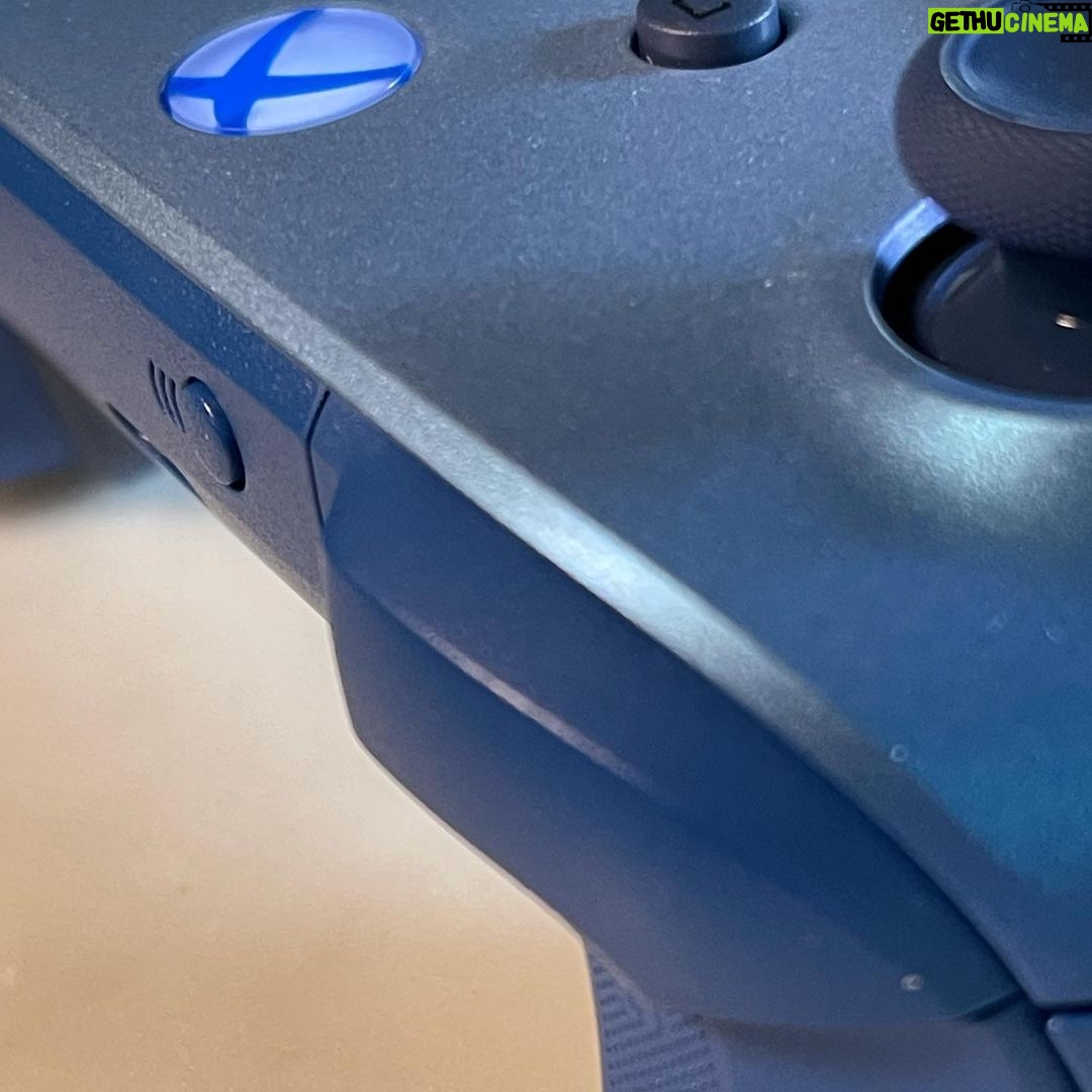 Larry Hryb - 1.7K Likes - A closer look at Xbox Wireless Controller - Aqua Shift Special Edition - available 31-August 2021. Swipe left to see more. And a bonus blank image that I accidentally uploaded.