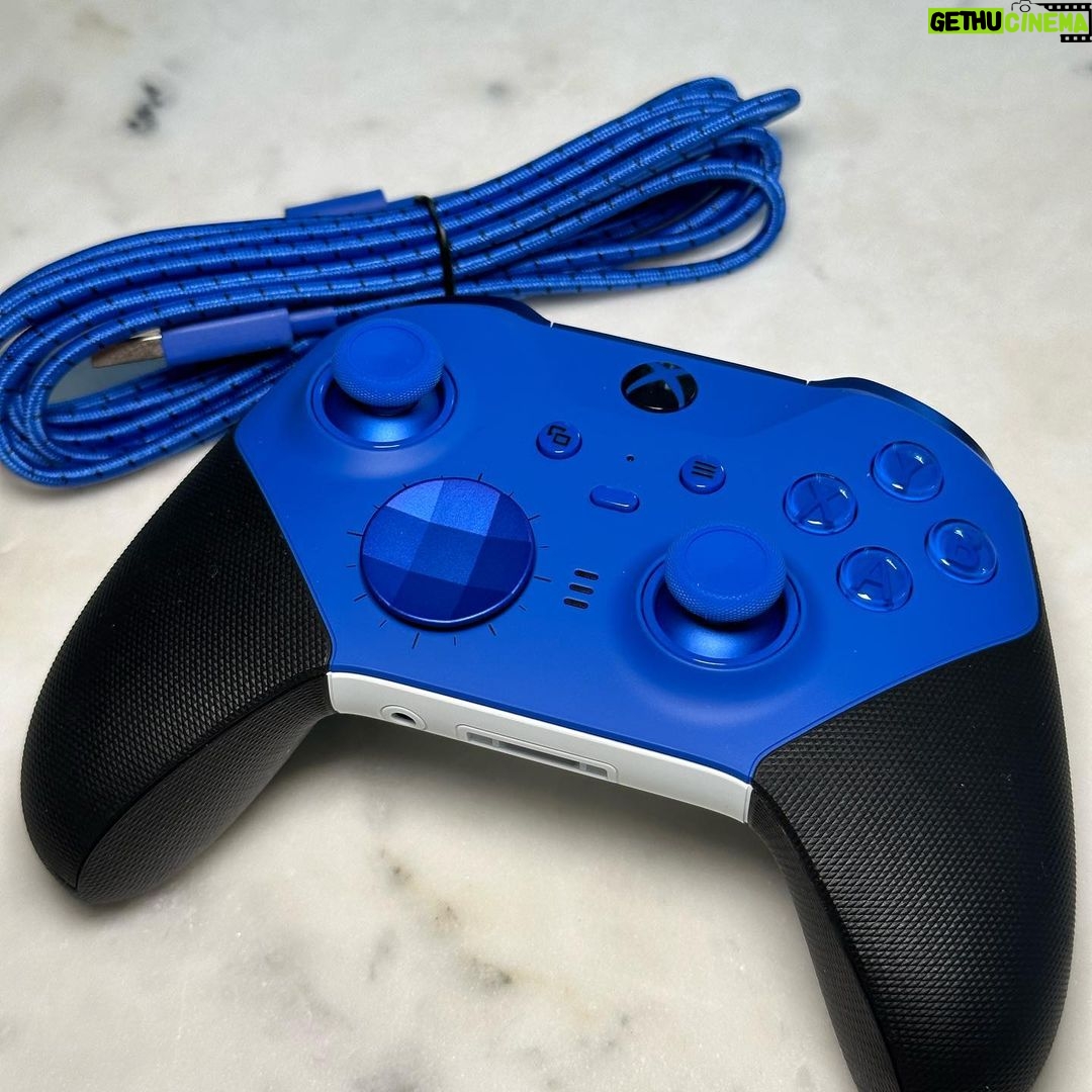 Larry Hryb - 2K Likes - The Xbox Elite Wireless Controllers. Now available in Red or Blue - with matching USB C charging cable !