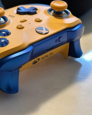 Larry Hryb Instagram - You can now customize your @xbox Elite Wireless Controller Series 2 with Xbox Design Lab. Go and make it your own! Mine is inspired by @syracuseu colors 🍊