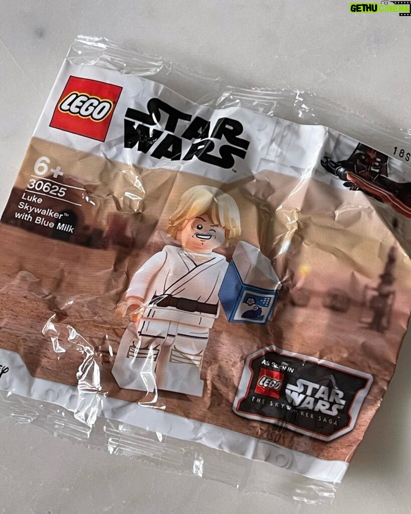 Larry Hryb Instagram - Thank to @legostarwarsgame for the amazing LEGO droid puzzle. It was quite a challenge to figure how to open it (without destroying it) to release the Luke Skywalker with Blue Milk Minifig inside. Seattle, Washington