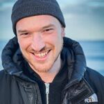 Lars Paulsen Instagram - Es macht mir einfach richtig gute Laune, dass ich ab November/Dezember ohne LSF 50+ an den Strand gehen kann. Ostsee